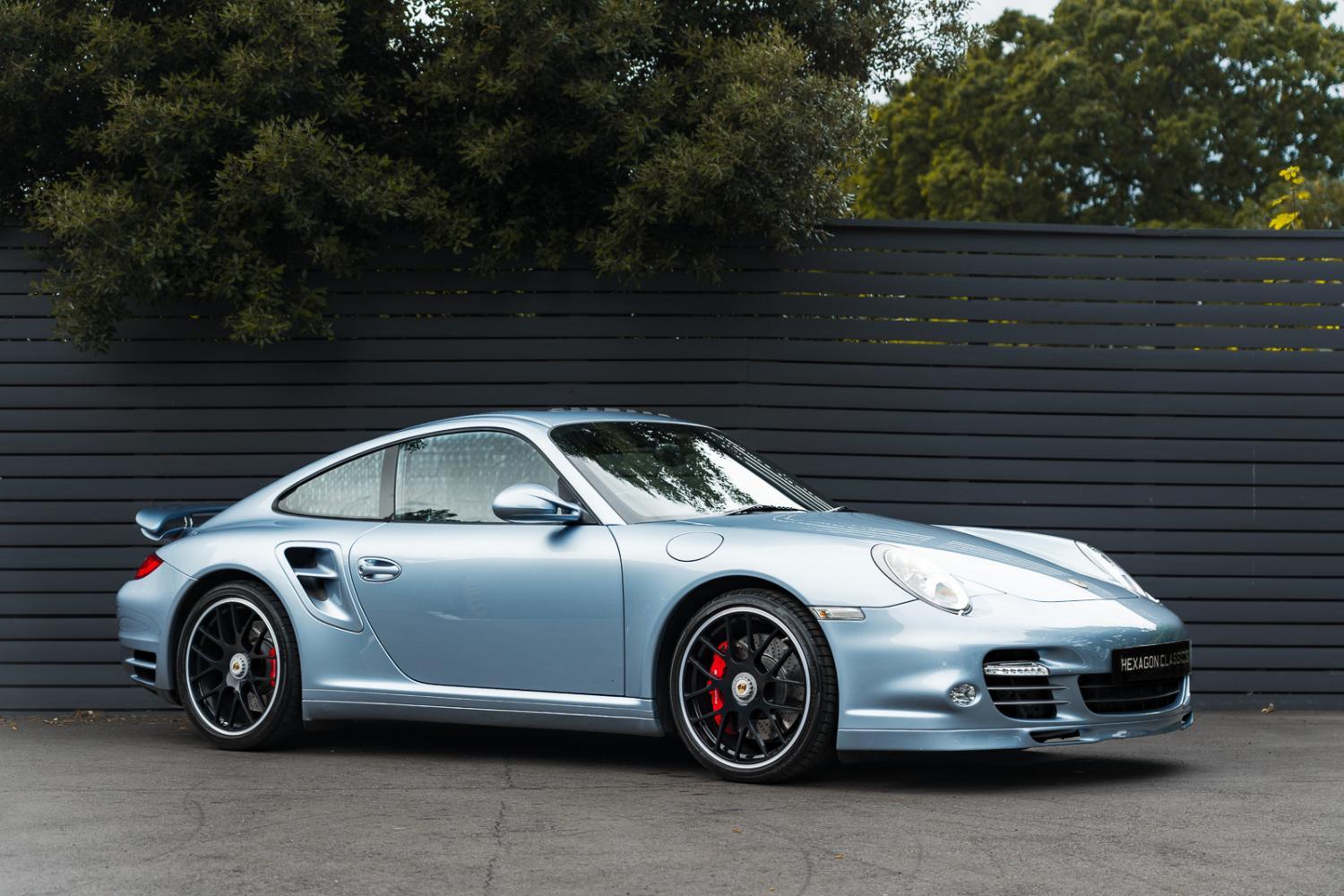 PORSCHE 911 (997.2) TURBO COUPE, 2011 | Hexagon